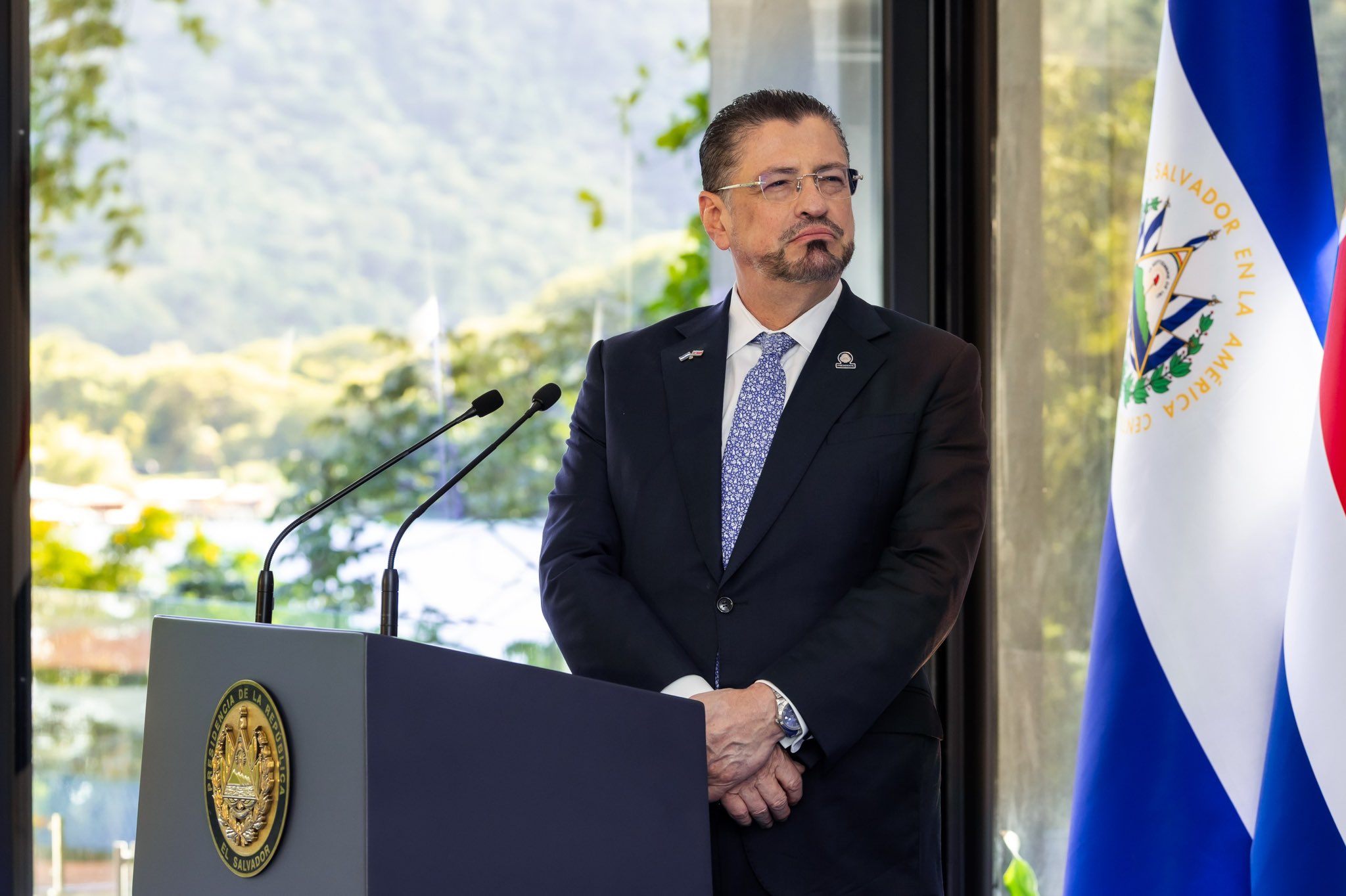 Costa Rica’s Congress rejects lifting president’s immunity for the second time