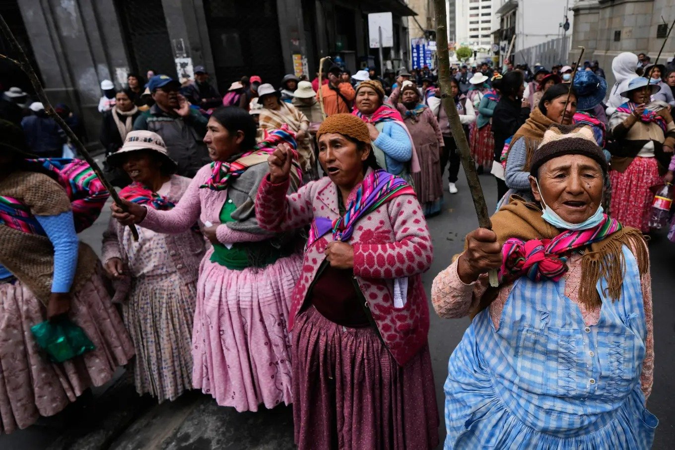 Bolivian mothers vow to pull their sons from barracks as protests continue to mount