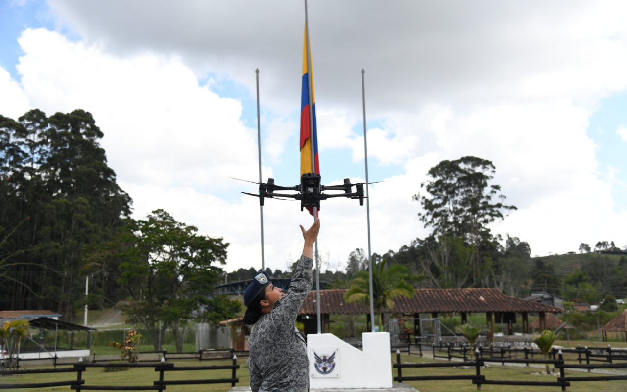 Colombia’s top military commander says army facing increasingly sophisticated drones